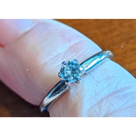 14k Yellow Gold Diamond Engagement/Promise Ring Size 3.5 - Picture 1 of 14